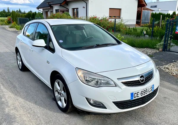 samochody osobowe Opel Astra cena 21800 przebieg: 192000, rok produkcji 2012 z Kłecko